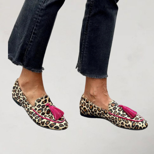 Ornella | Mocasín con Borlas