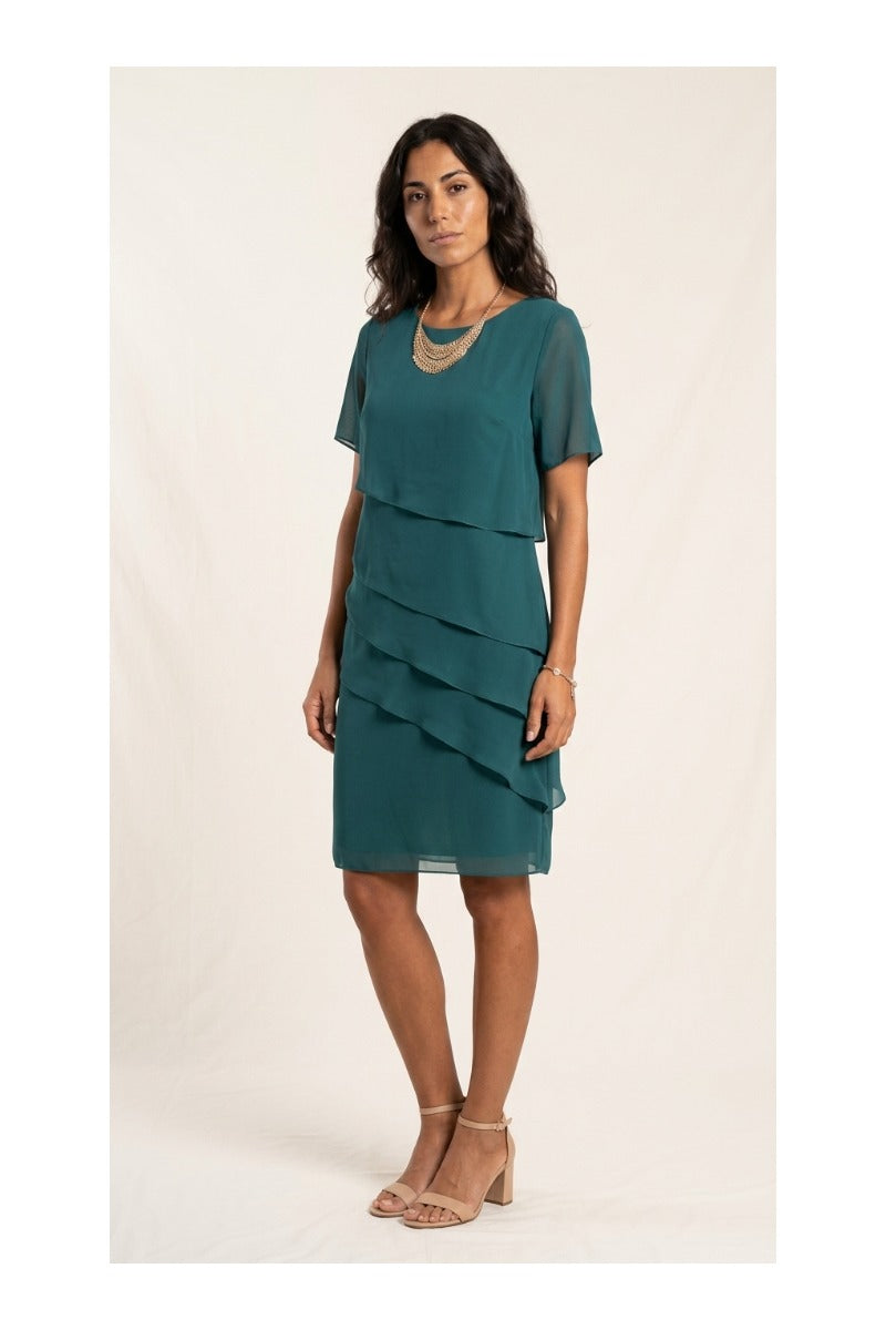 Anastasia | Vestido midi lujoso con capas
