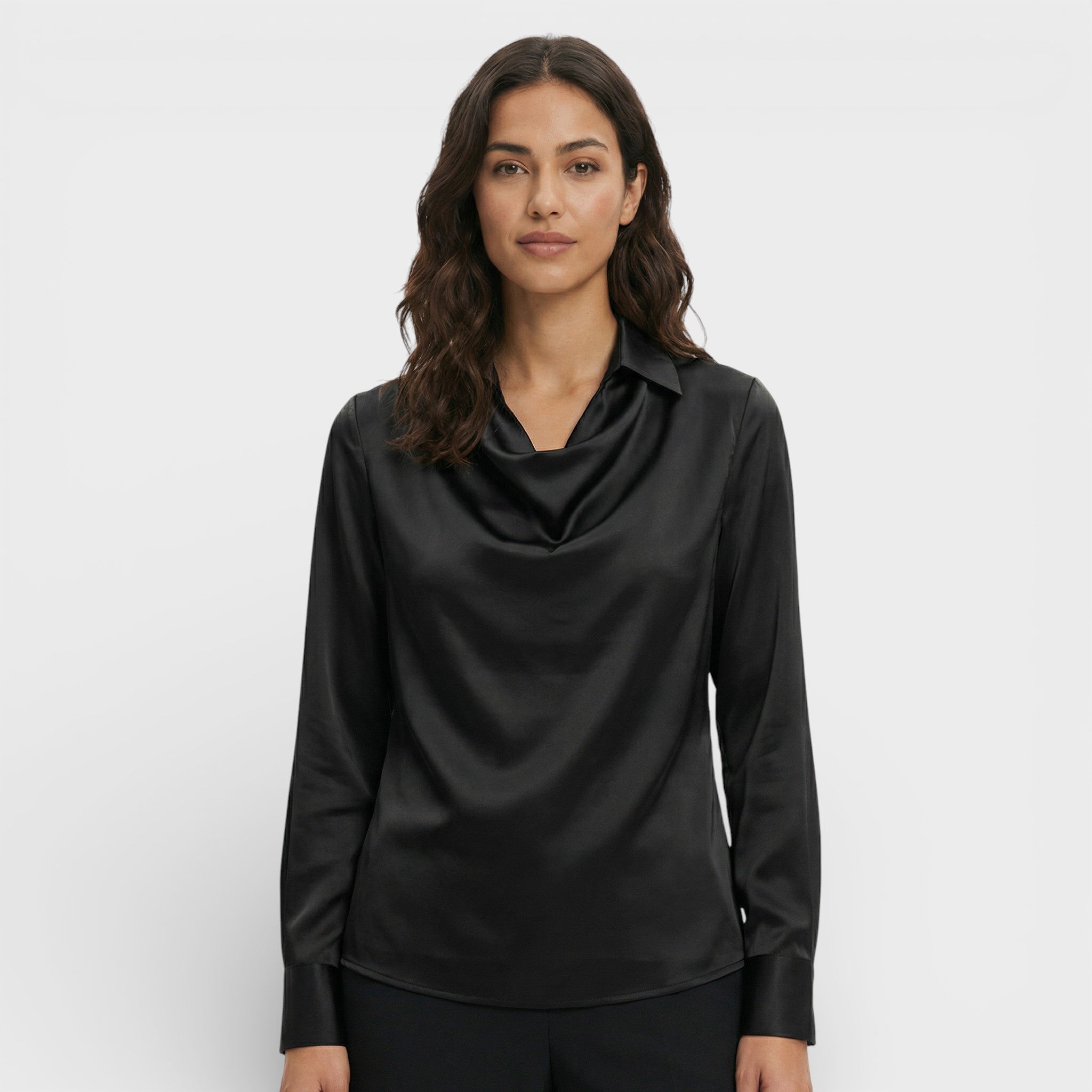 Blusa Satinada Cuello Drapeado Mujer