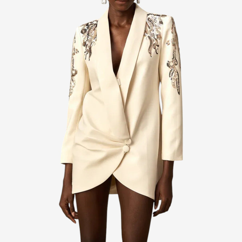 Elegante Vestido Bordado con Estilo Propio
